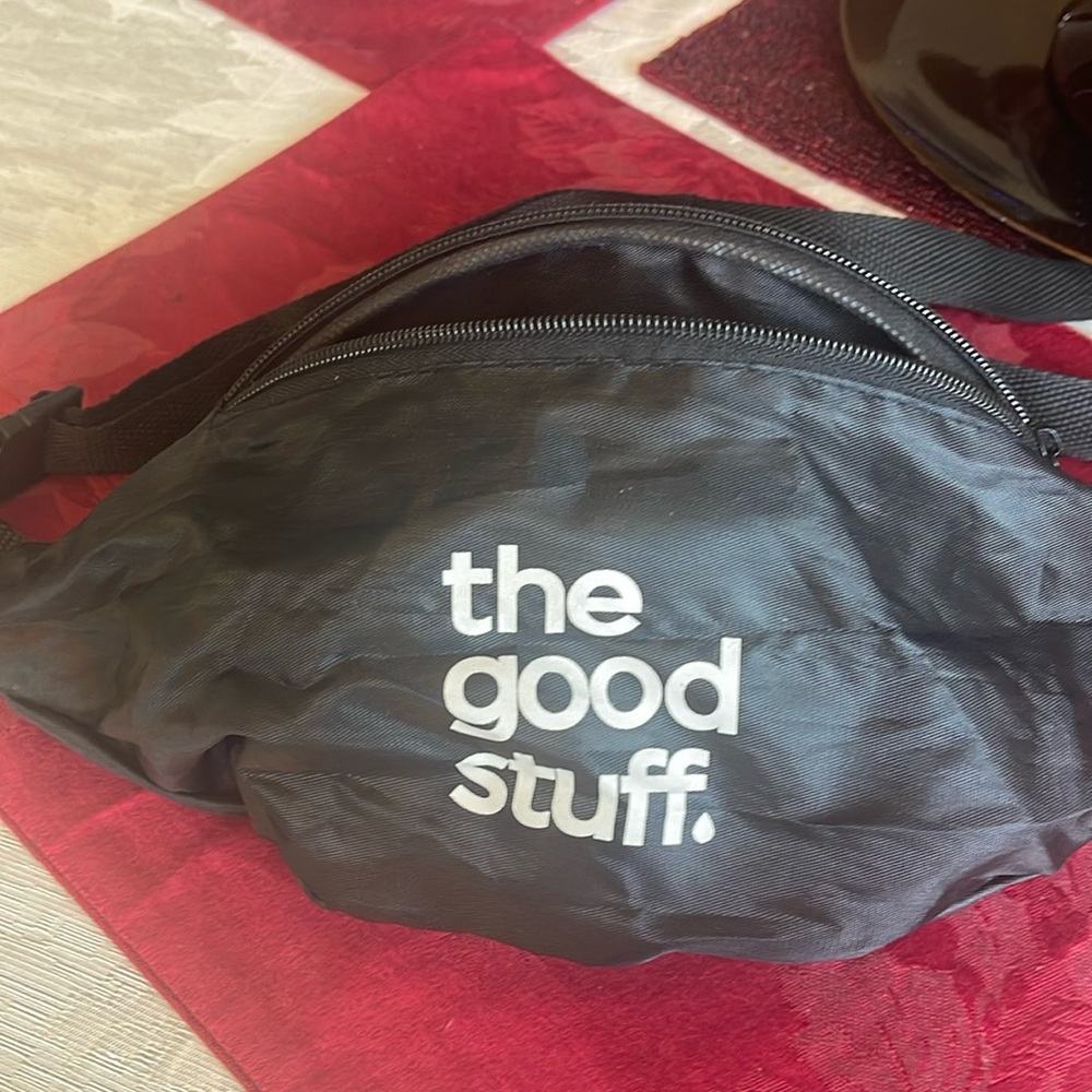 🛍5 for $20 🛍️ Fanny pack… the good stuff, in black with white lettering
